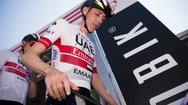 UAE's team Emirates Irish rider Daniel Martin prepares for the start of the first stage of the 99th Volta Catalunya 2019, a 164 km ride starting and finishing in Calella, on March 25, 2019.
Josep LAGO / AFP