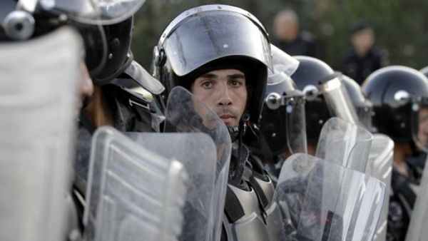 فرضت قوات الدرك السيطرة على المنطقة