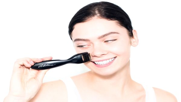 قبل استخدام الديرما رولر عليك أولاً أن تعرفي ما هي وظيفته وطريقة استخدامه