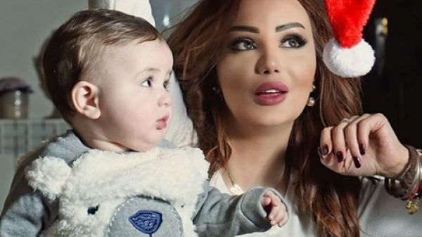 دينا هارون تترك طفلا في الرابعة بعد رحيلها...فما هو مصيره؟