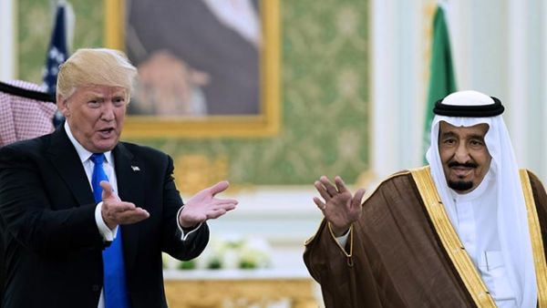 ترامب: قلت للعاهل السعودي إنه لن يبقى في السلطة دون دعم أمريكي