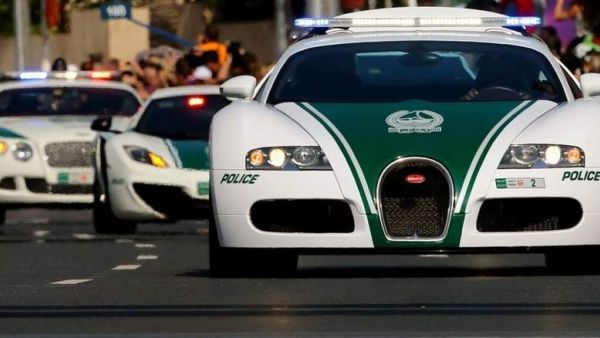 The suspects were confronted with evidence that showed that they carried out thefts by posing as police officers and even assaulted the victims (AFP/File Photo)