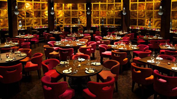 Qbara Restaurant Lounge & Bar in Dubai. (www.abitare.it)