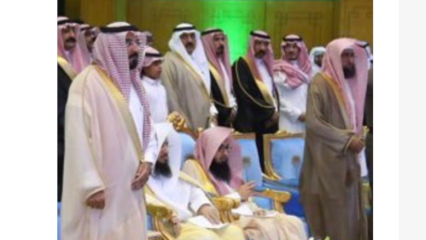 جدل سعودي إثر تحقيق مع قاضيين بسبب السلام الملكي