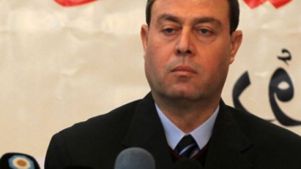  المسلحين الحوثيين اقتحموا منزل السفير دياب اللوح، وقاموا بتفتيشه والعبث بأدوات المنزل