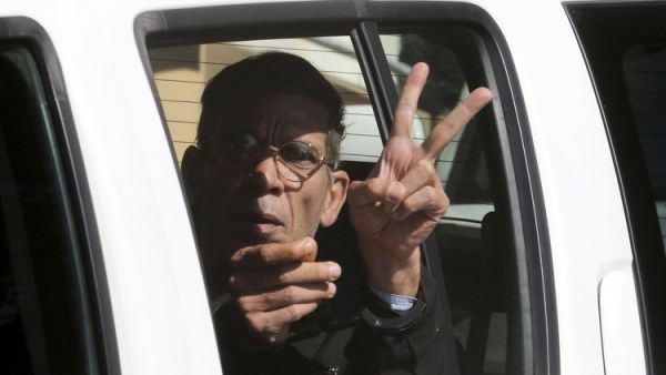  مصطفى كان يتسم بالهدوء طيلة الرحلة