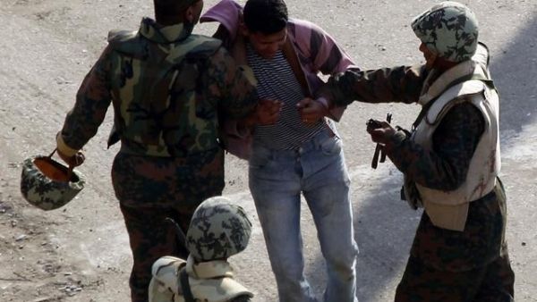 مصر: موجة جديدة من الاعتقالات تطال شباب ثورة يناير
