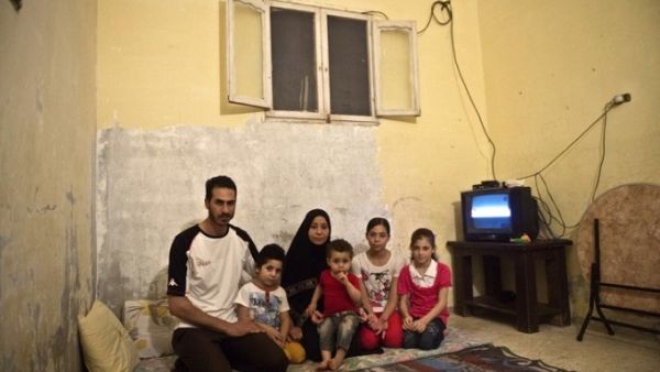 About 14 percent of the total number of families in Egypt – or 3.3 million families – are supported by women as the main breadwinners, according to a report. (Khaled Desouki/ AFP)