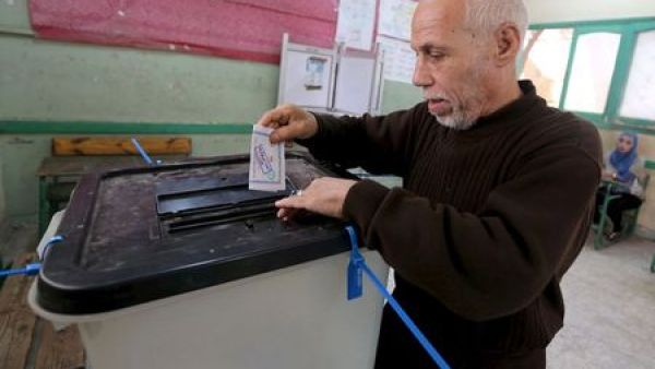 هدوء يسود إعادة المرحلة الأولى من الانتخابات البرلمانية بمصر