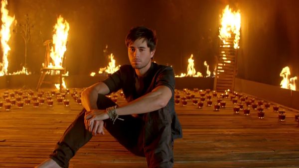 He closed the Dubai Jazz Festival last weekend. (www.alsiasi.com)