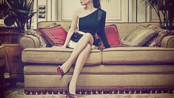 إليسا لا تريد شيئا من (سانتا) هذا العيد!