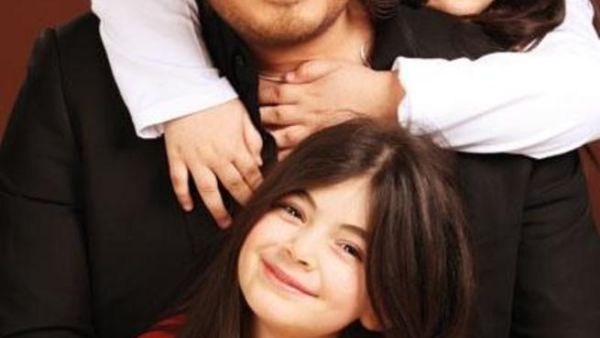 أحمد زاهر و ابنتيه