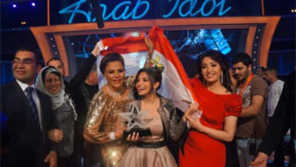 كارمن سعيدة باللقب