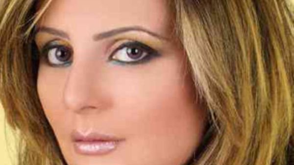 رانيا محمود ياسين مهددة بماء النار