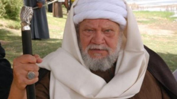 الفخراني في مشهد من المسلسل
