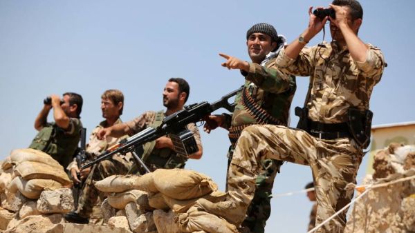 Kurdish peshmerga forces take position near Mosul in Iraq, August 15, 2014. (AFP/File)