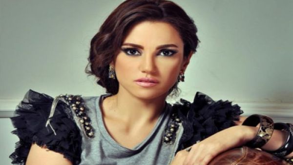 درة تعتذر عن (الحلال)