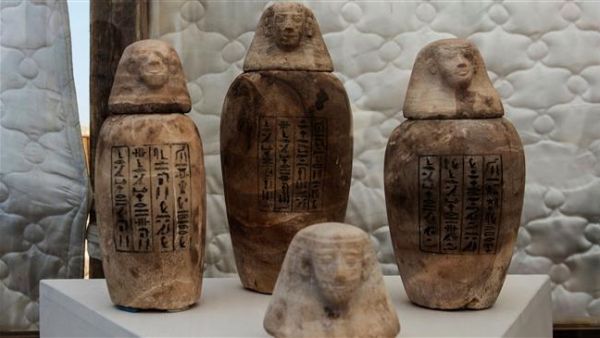 A picture taken on July 14, 2018 shows statuettes on display in front of the step pyramid of Saqqara, south of the Egyptian capital, Cairo (AFP/File Photo)	