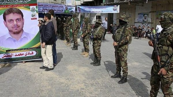 مصر تتجاهل إسرائيل وتسمح بعبور جثمان "البطش" خلال 24 ساعة
