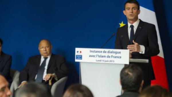 مانويل فالس رئيس الوزراء الفرنسي