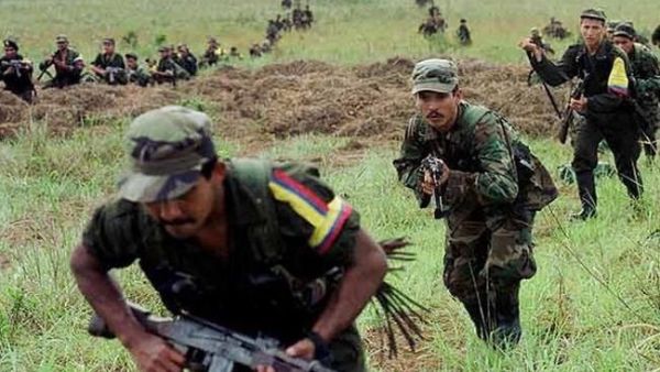 حركة "فارك" المتمردة تعلن أنها ستقدم تعويضات مادية لضحايا النزاع الكولومبي