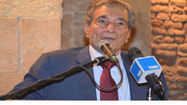 الشاعر المصري فاروق شوشة