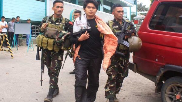 اسلاميون متطرفون يهاجمون سجنا في جنوب الفيليبين وهروب 28 سجينا
