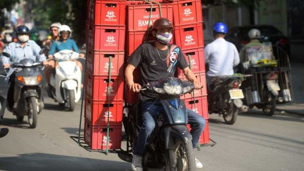 هروب أكثر من 500 مدمن مخدرات من منشأة علاجية في فيتنام
