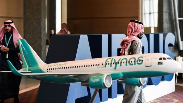 Flynas revives Beirut flights with low fares starting from SR299 ($80) one way all inclusive. (Fayez Nureldine/ AFP)