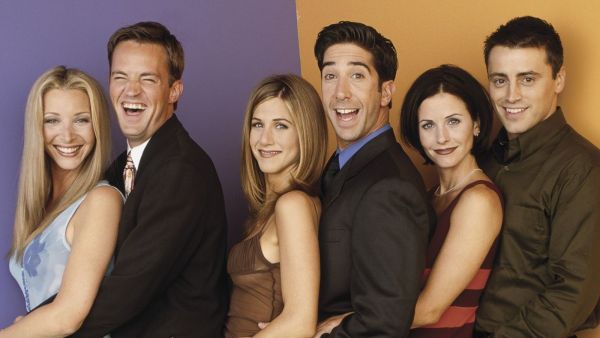 ماذا لو كان هناك نسخة كويتية من المسلسل الشهير Friends؟!