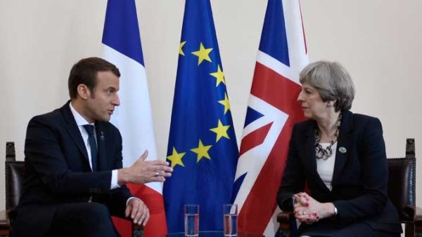 قمة بين ماكرون وماي قرب لندن على رأس أجندتها أزمة المهاجرين في كاليه 