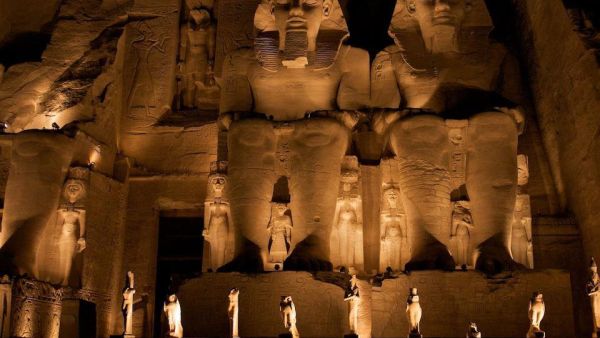 معتقدات الفراعنة الجنسية المقززة
