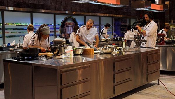 Israel's much-anticipated second season of 'Game of Chefs' returns to its TV screens tonight. (Etnow.com)