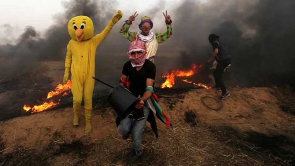 المسيرات مستمرة للجمعة الرابعة عشر على التوالي 