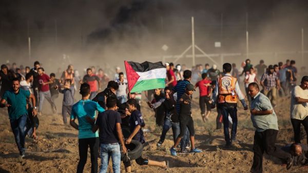 استعدادات لمسيرة العودة بغزة في جمعة "انتفاضة الحجارة"
