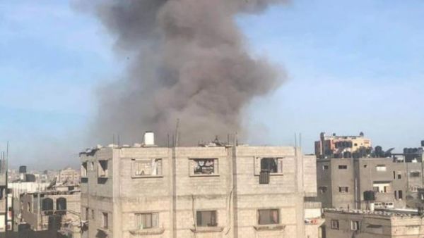 إصابة بانفجار داخل أحد المنازل وسط غزة

