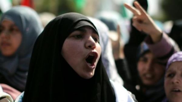تظاهرة في غزة احتجاجا على استشهاد اسير فلسطيني في سجون اسرائيل/أ.ف.ب