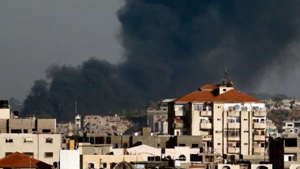 إسرائيل أعلنت في بيان الثلاثاء أن مقاتلاتها الحربية قصفت أكثر من 35 هدفا عسكريا في قطاع غزة