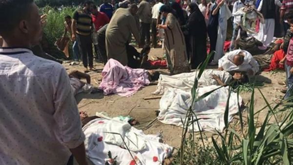 العسكر يتصدر لجنة التحقيق بحادثة تصادم القطارين بالاسكندرية
