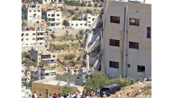 محامو المتهمين طعنوا بإجراءات التحقيق الأولية كونها “أخذت تحت الضغط والضرب والإكراه”