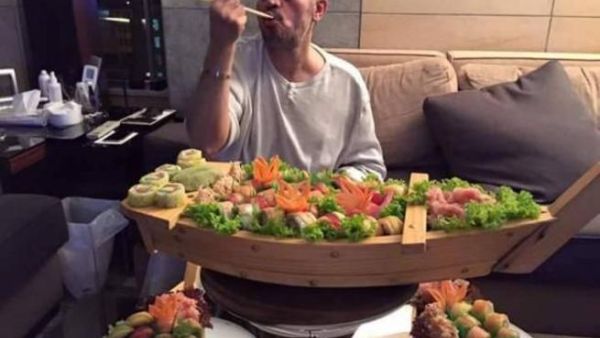 Photos of Syrian singer George Wassouf indulging in an expensive sushi dinner while Syrian people starve infuriated social media this week. (Albawaba Arabic)
