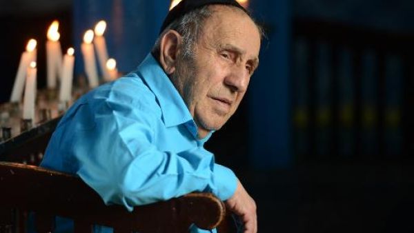 اليهود ينهون طقوسهم السنوية في كنيس الغريبة في تونس