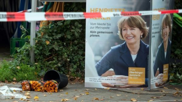 ريكر تفوز برئاسة بلدية كولونيا غداة تعرضها لاعتداء بالسكين
