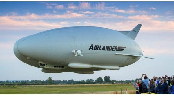  العملاقة Airlander 10
(CNBC)