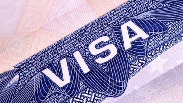 مشروع التأشيرة السياحية الخليجية الموحدة، هو مقترح نوقش في “مجلس الغرف الخليجي” ومن المنتظر أن يتم اعتماده خلال الفترة القادمة
