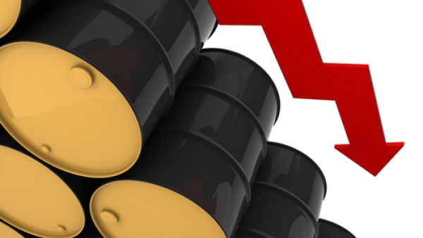 نزل برنت 4.2 بالمئة أو 2.88 دولار يوم الاثنين مسجلا ثالث أكبر خسائره اليومية هذا العام
