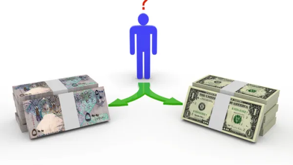 البنك المركزي القطري يربط الريال عند 3.64 ريالات للدولار ويسمح بتقلبات محدودة حول هذا المستوى في حدود 0.24%