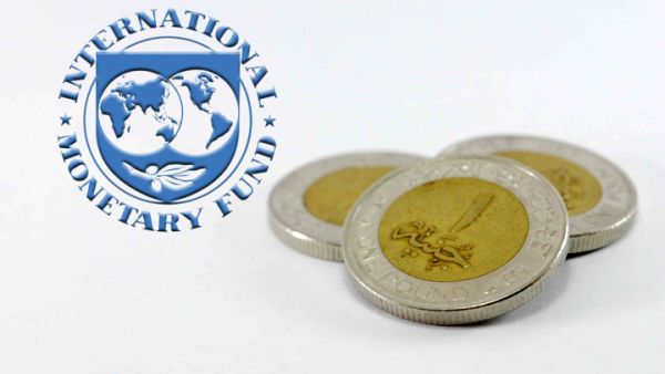 مصر تلقت مساعدات بمليارات الدولارات من دول خليجية منذ أن عزل عبد الفتاح السيسي حين كان قائدا للجيش الرئيس السابق محمد مرسي المنتمي لجماعة الإخوان المسلمين في يوليو 2013 بعد احتجاجات حاشدة على حكمه