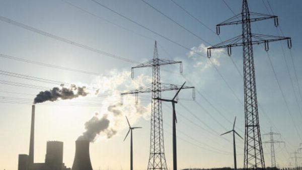 أدت أزمة الوقود بمصر إلى خروج محطات الكهرباء من الخدمة 