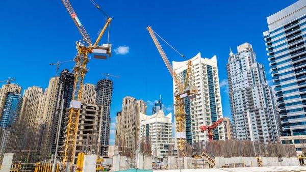 الإمارات تحتل المركز الخامس عالمياً في جودة البنية التحتية 